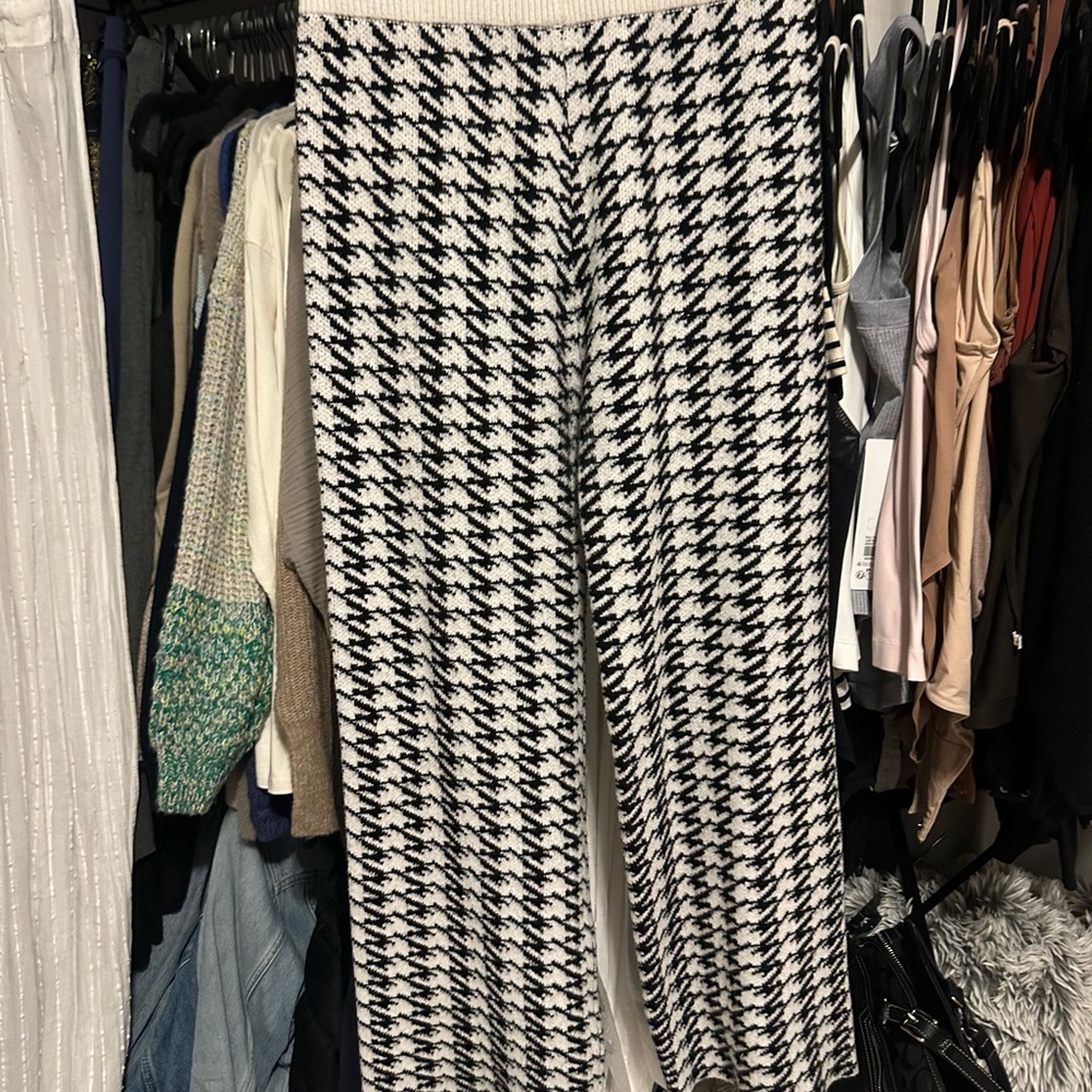 Pink Diamond Supply Co Black wide pants
